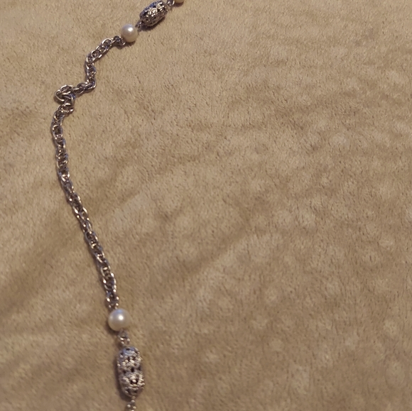 Coventry silver tone Statement Necklace - Picture 3 of 6